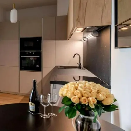 Апартаменты Bratislavanivyhouse *